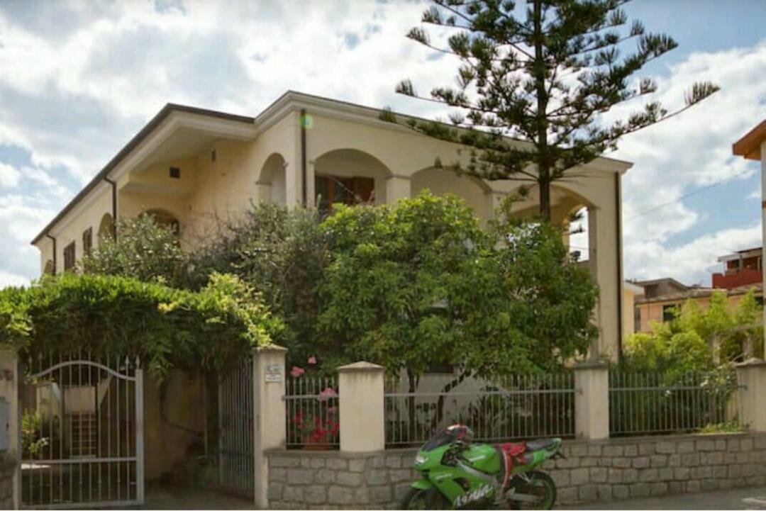 Il Comandante Santa Maria Navarrese Exterior foto